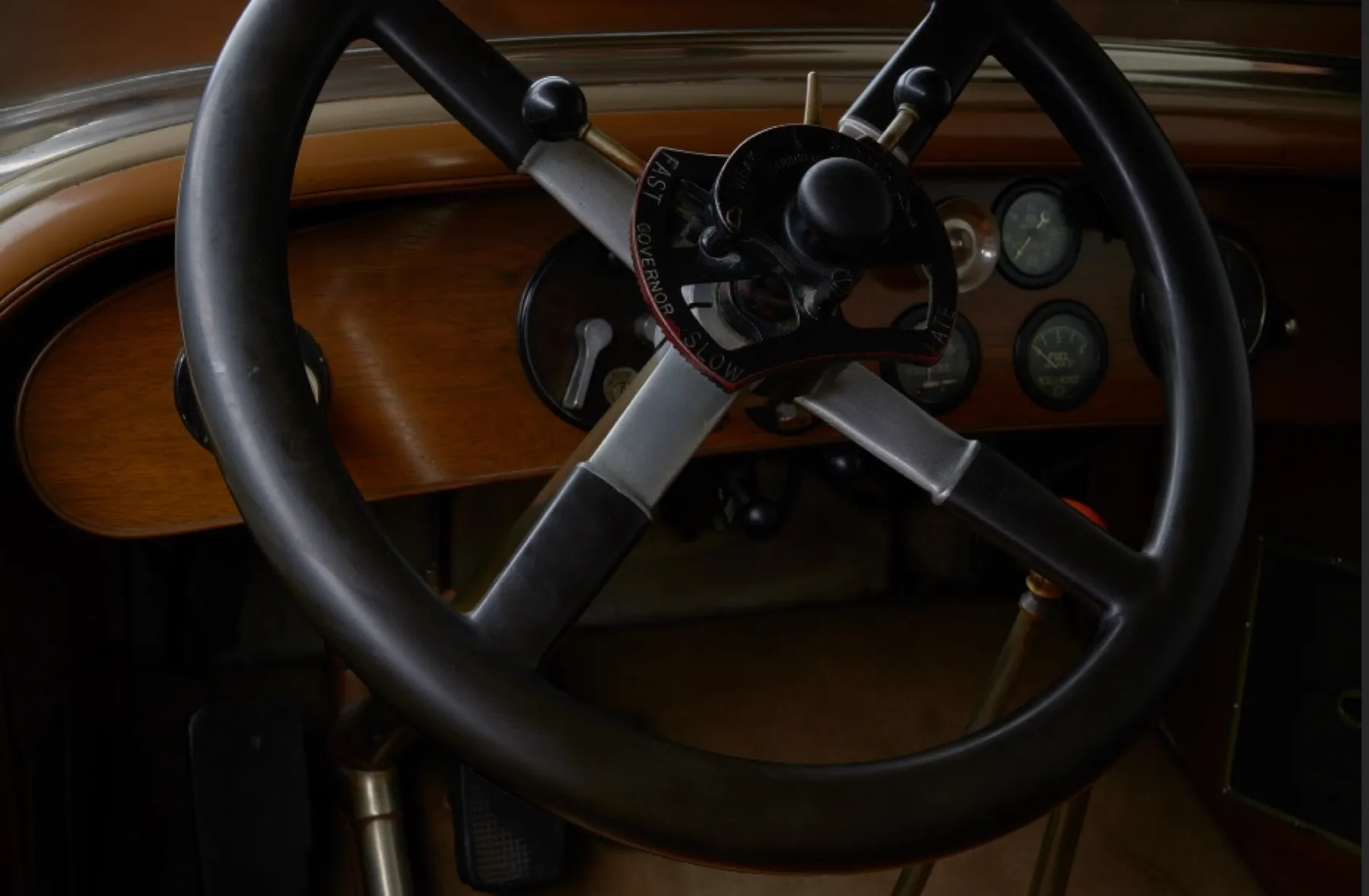 Victoria · The Classic Motors Resort – Miami — Own the Glory